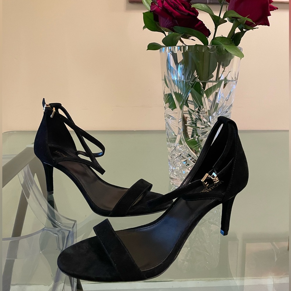 👠 Michael Kors Black Suede Stiletto Heels - Size 8 👠